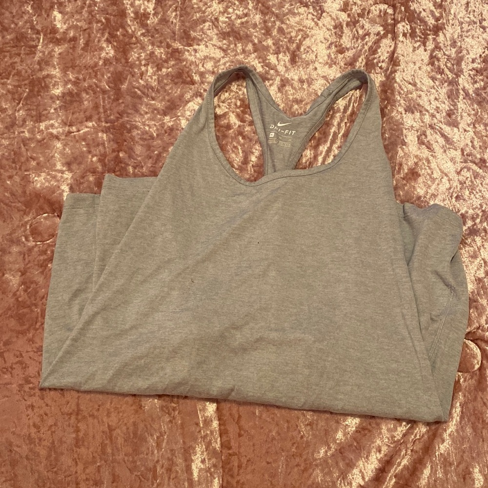 large nike workout top!